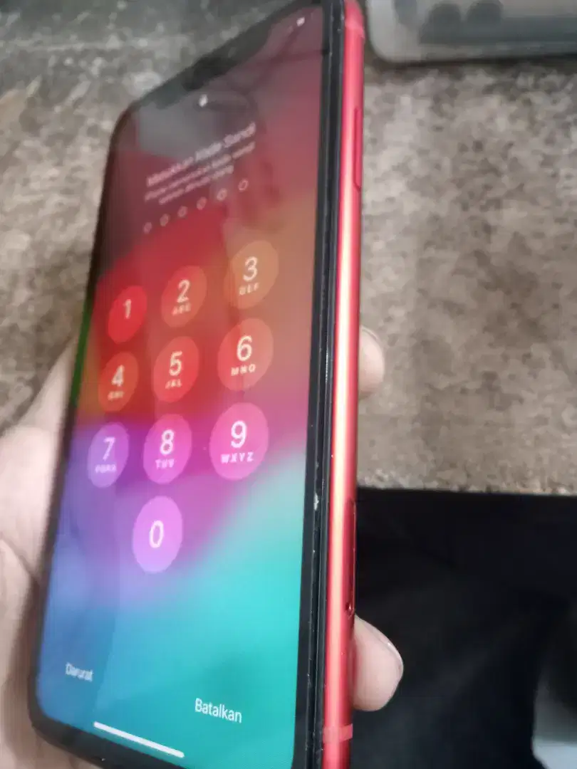 Iphone XR - 128 RED* INTER