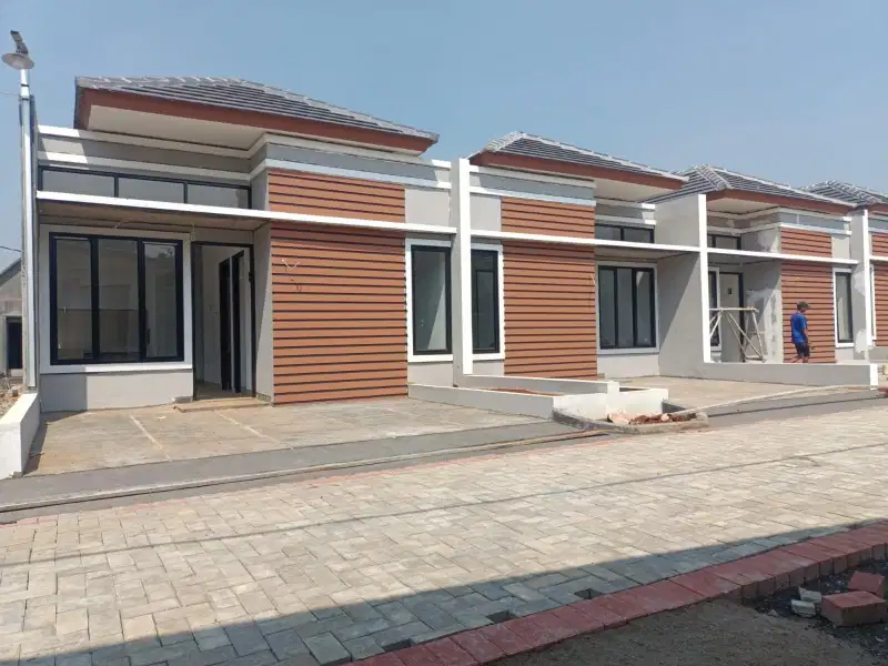 Di  jual Rumah murah dekat Cisauk - BSD