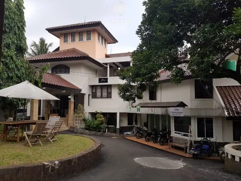 Dijual dan Disewakan Rumah cocok untuk tempat usaha atau hunian