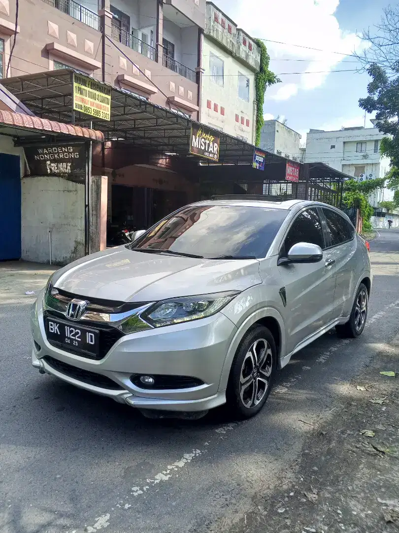 (DP39JT) HR-V PRESTIGE CVT SUNROOF A/T 2015