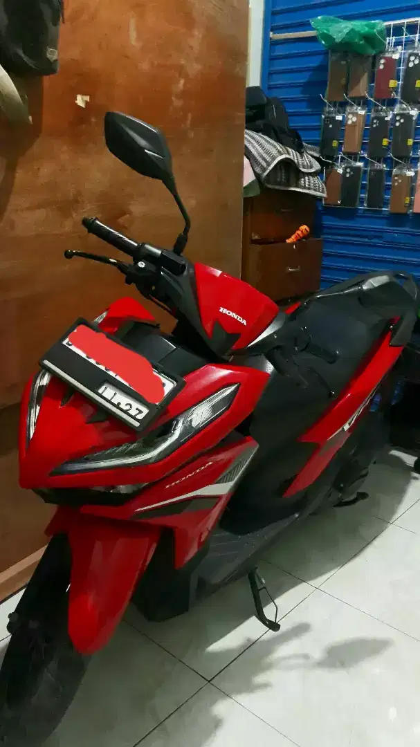 DIJUAL VARIO 125 MERAH TAHUN 2022