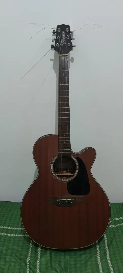 Gitar Akustik Elektrik Takamine G-series + Amply Cort AF30