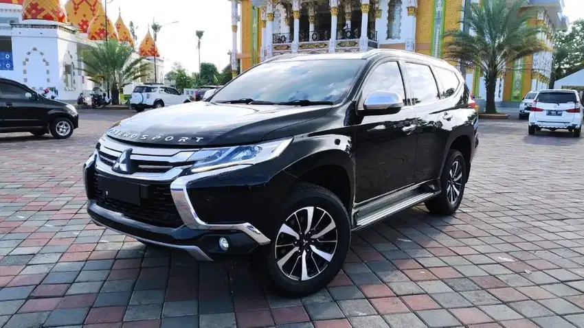 2018 Mitsubishi Pajero Sport Dakar 2.4 AT Diesel 4x2 Surabaya