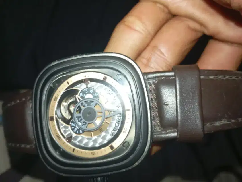 Jam Tangan SevenFriday P201