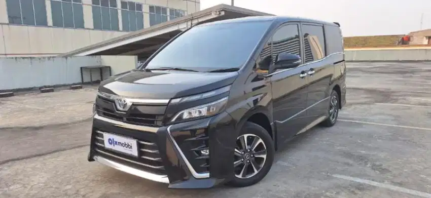 DP Rendah Toyota Voxy 2.0 Bensin-AT 2019 NSZSCS CRS