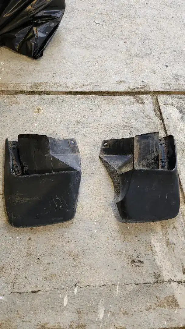 Mud Guard CRV Gen 2 Facelift (2005 - 2006)