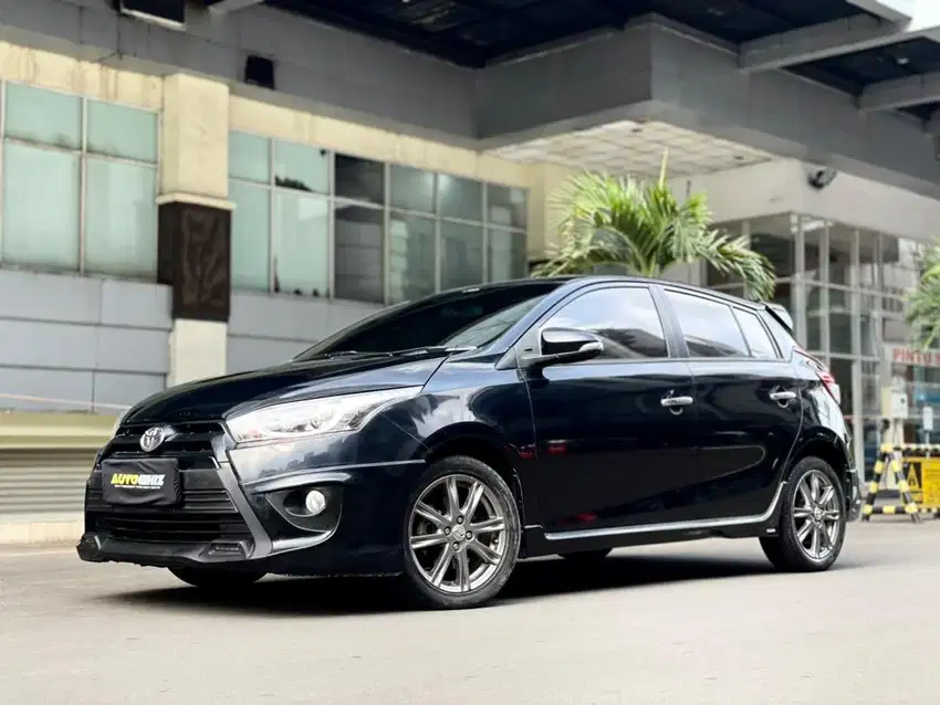 TOYOTA YARIS 1.5 TRD SPORTIVO AT 2014 HITAM