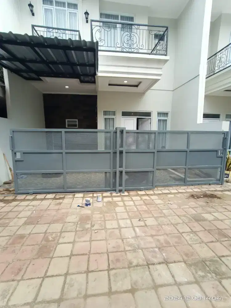 Pagar minimalis perforated