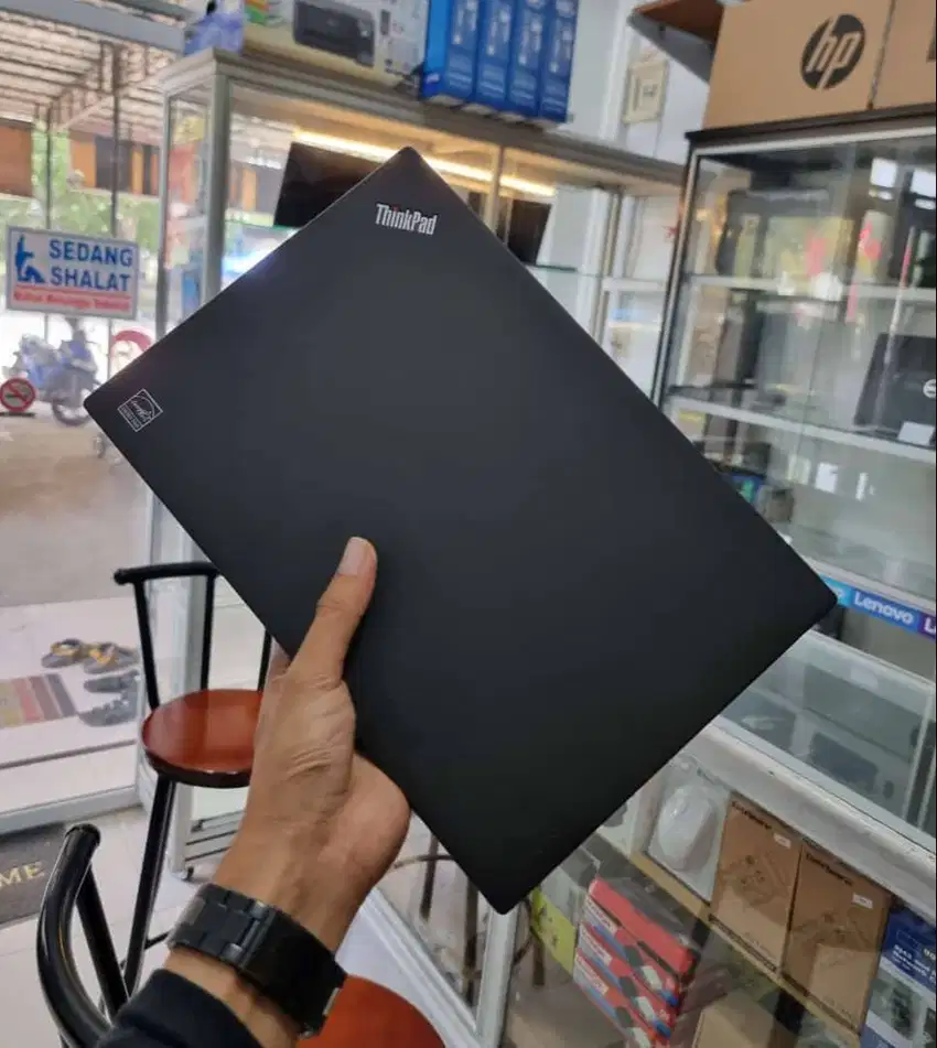 Lenovo Thinkpad x270