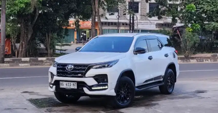 Fortuner VRZ GR Sport 2.8 AT 2023