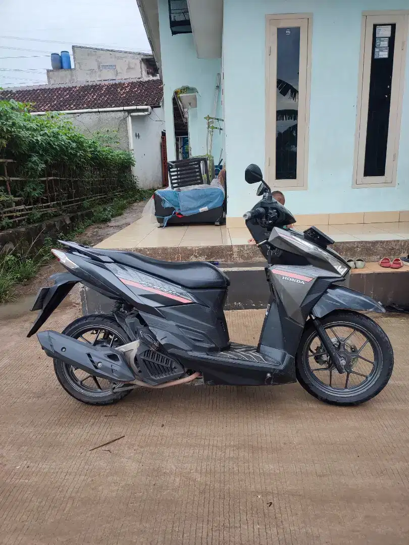 Vario 125 led THN 2017