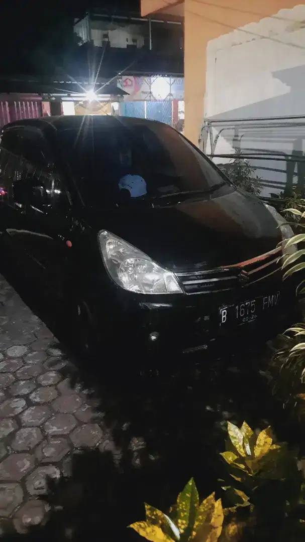 Karimun Estilo 2010 Hitam