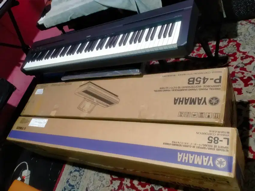 Digital Piano P45 Yamaha P 45B dus buku lengkap dengan stand meja baru