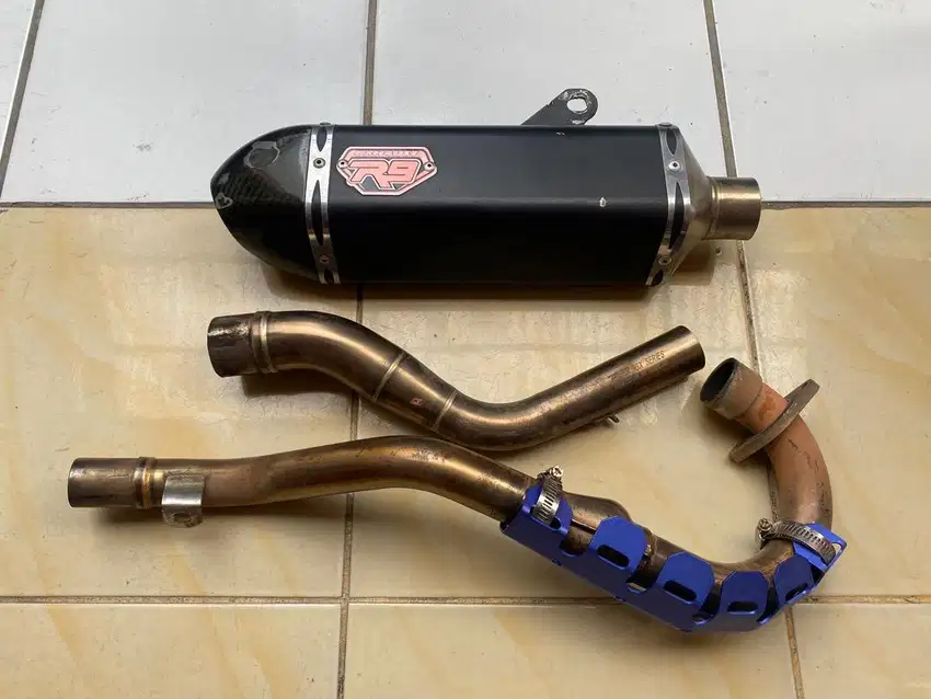 Knalpot R9 MGX Series Original CRF 150L