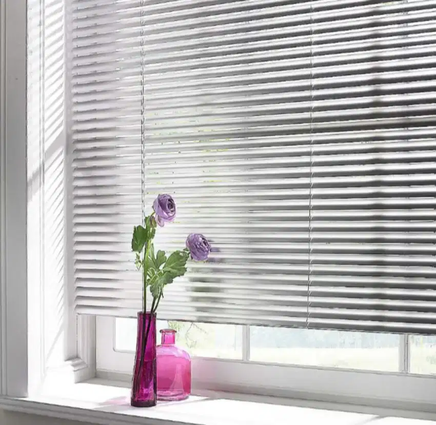 Tirai Horizontal blinds