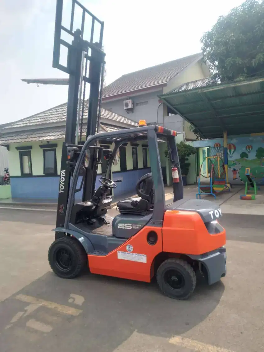 Forklift Toyota 2,5 Ton,Matic,3 Meter,1DZ-II,Seri 8FD25,Tahun 2018