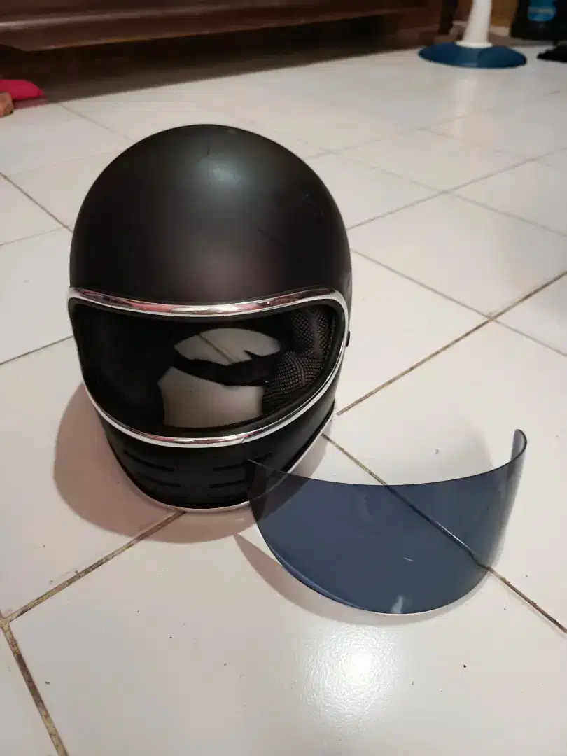 Helm full face retro