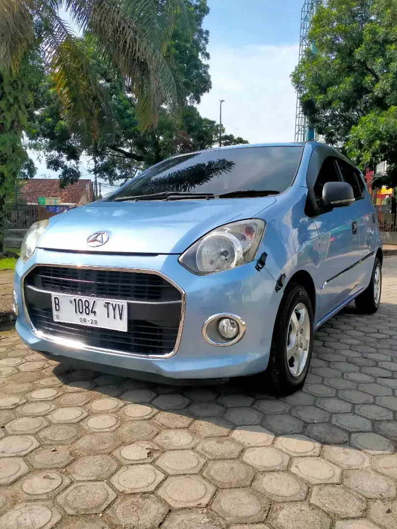 Bismillah dijual mobil sendiri Ayla tipe x matic tahun 2014