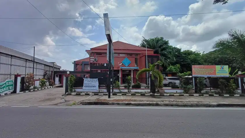 DIJUAL GEDUNG KLINIK DAN KOS KOSAN DEKAT LAPAS PAKJO PALEMBANG