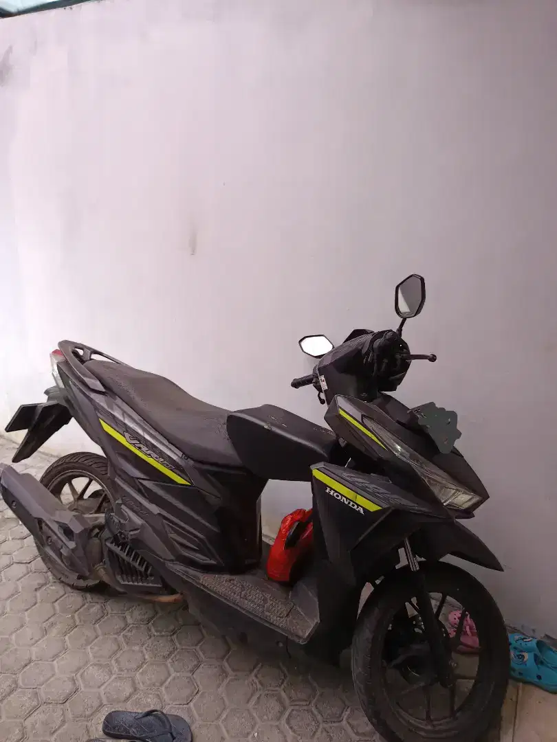 Honda vario 125 ,tahun 2017 warna hitam