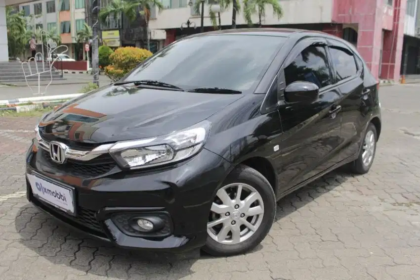 Pajak Panjang - Honda Brio Satya 1.2 E Bensin-MT 2021 Hitam (SRU)