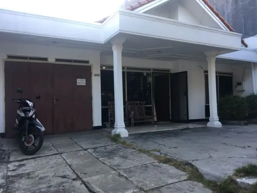 Xyteh, RUMAH DARMO PERMAI SELATAN STRATEGIS