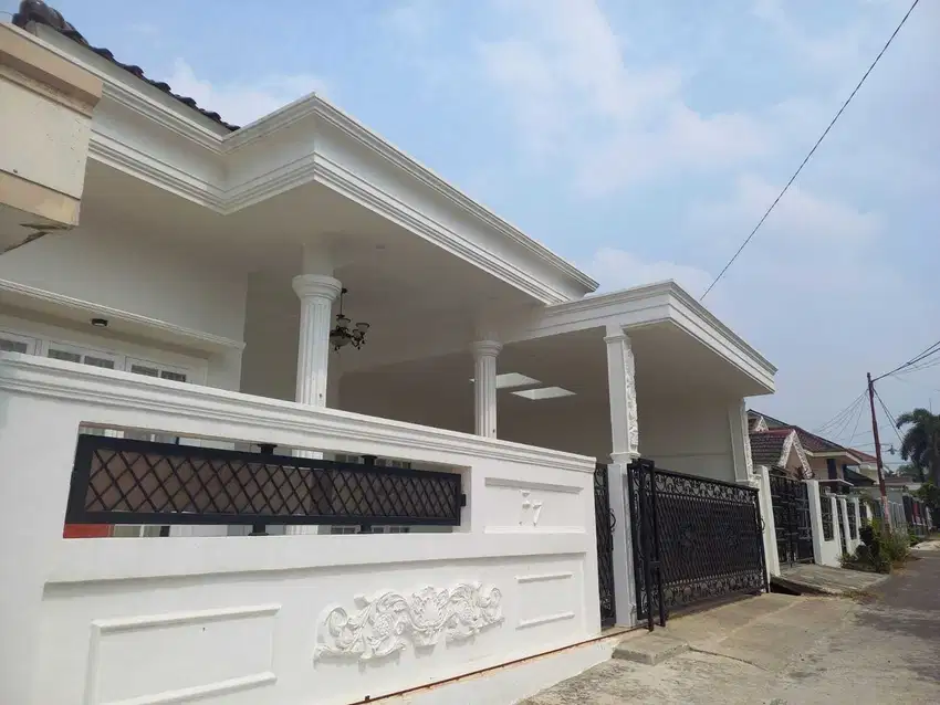 DIJUAL RUMAH MEWAH KOMPLEK PUSRI SUKAMAJU SIMPANG BLK PALEMBANG