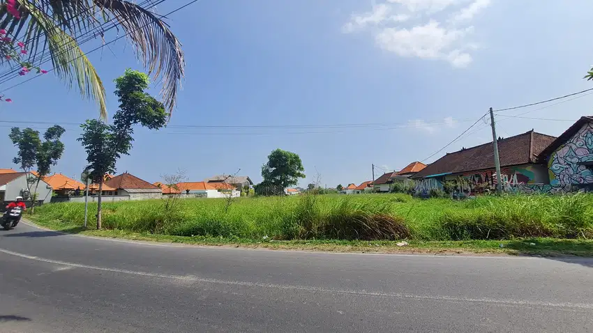 For Rent Strategic Land in  Batu bolong Canggu