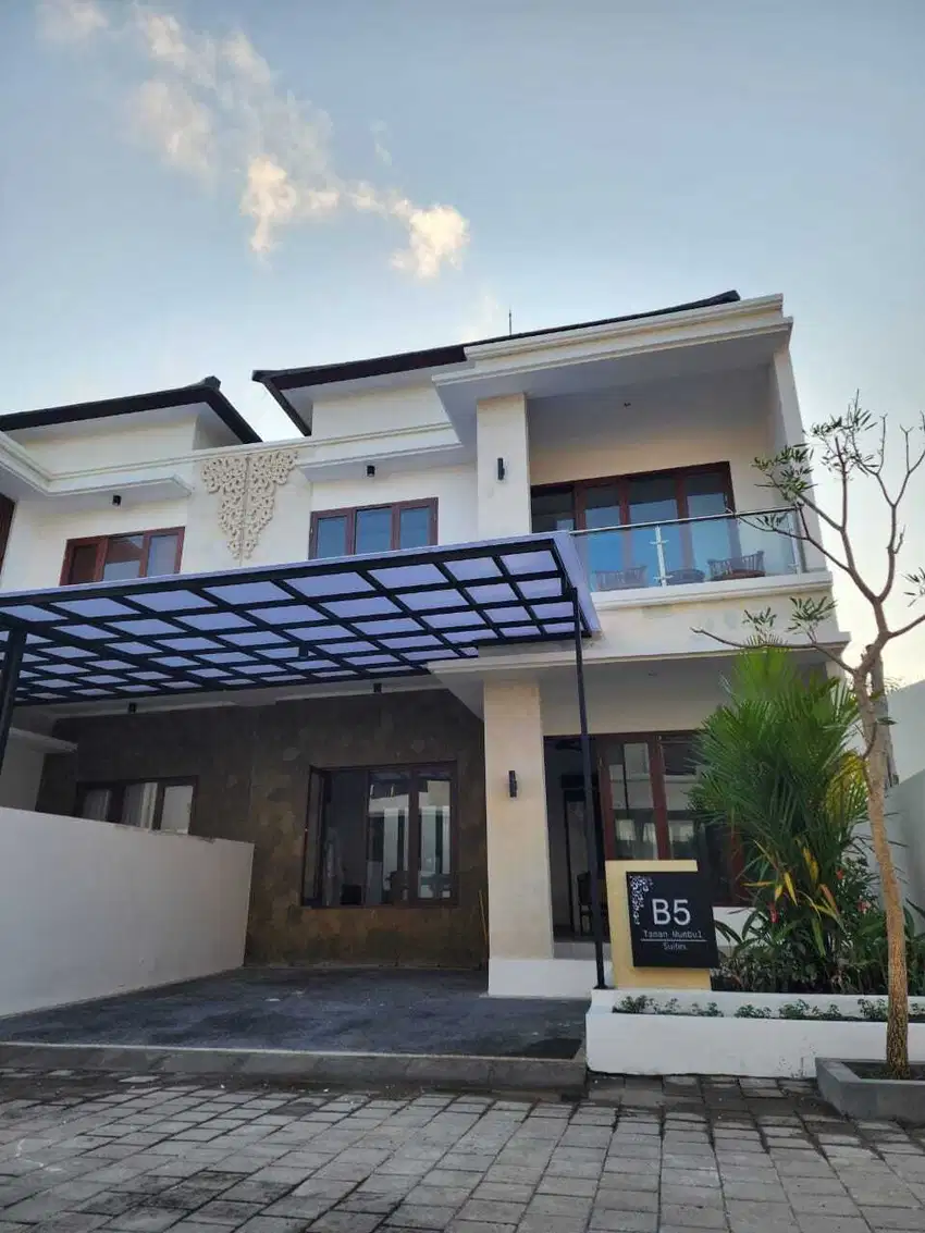 FOR RENT VILLA BARU 3BR PRIVAT POOL ONE GATE DI NUSA DUA BALI