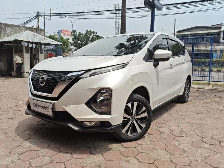 TDP 20JT Nissan Livina 1.5 VE Bensin-AT 2021 Putih