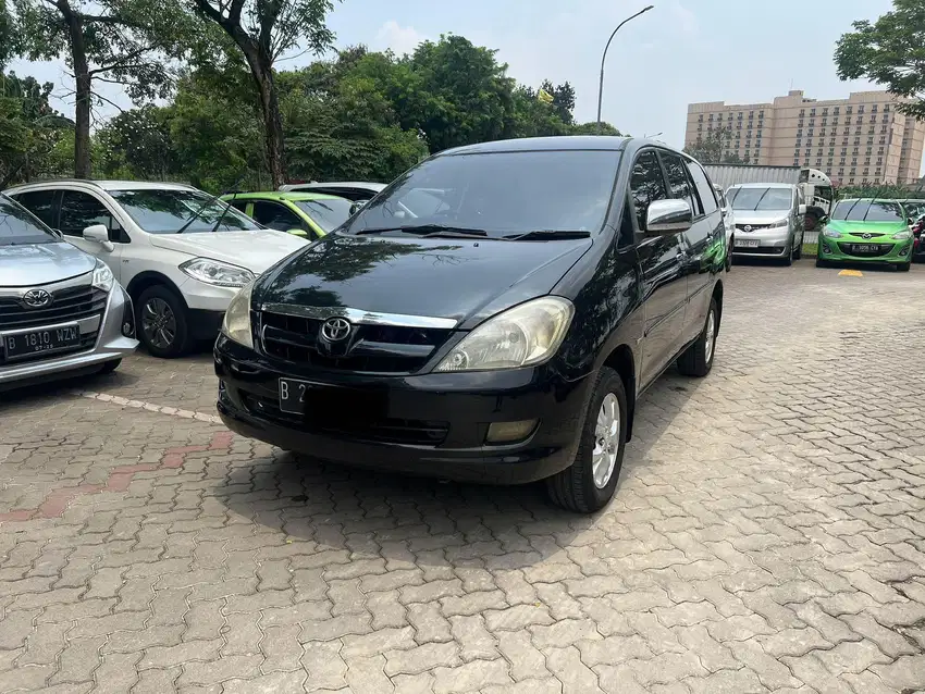 Toyota Kijang Innova V Manual 2006 Hitam Pajak Panjang