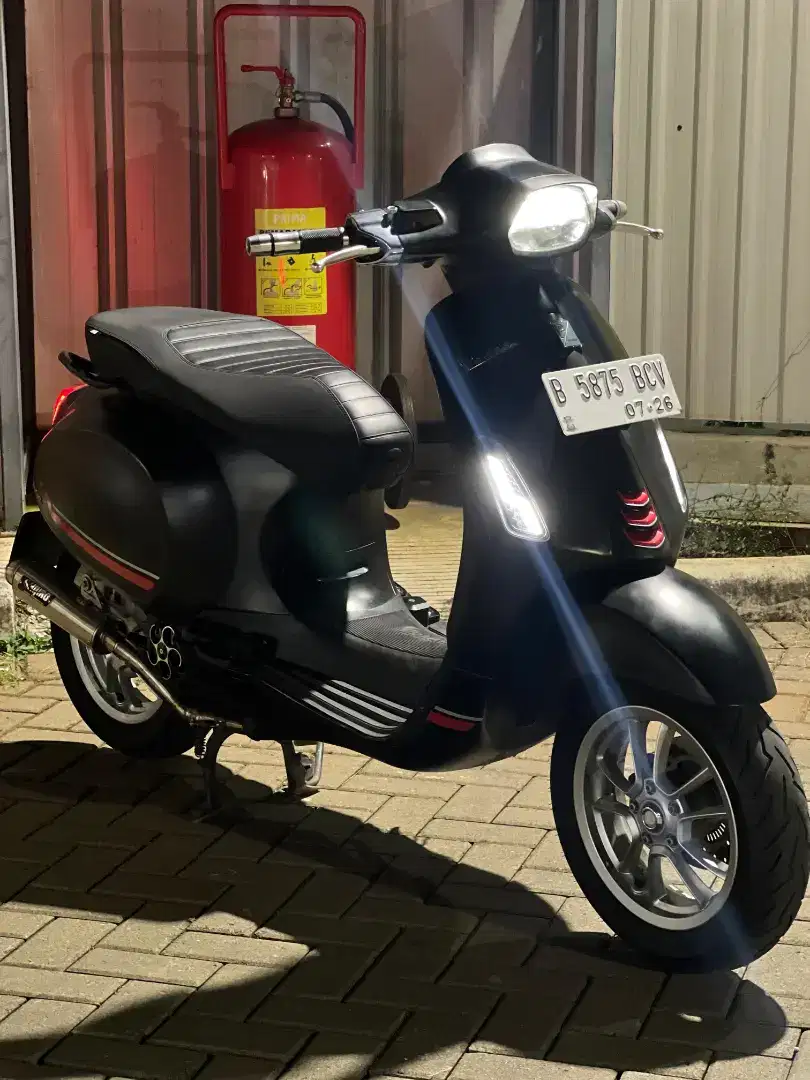 PIAGGIO VESPA SPRINT S 150 ABS TERMURAH BERGARANSI ( BISA KREDIT )