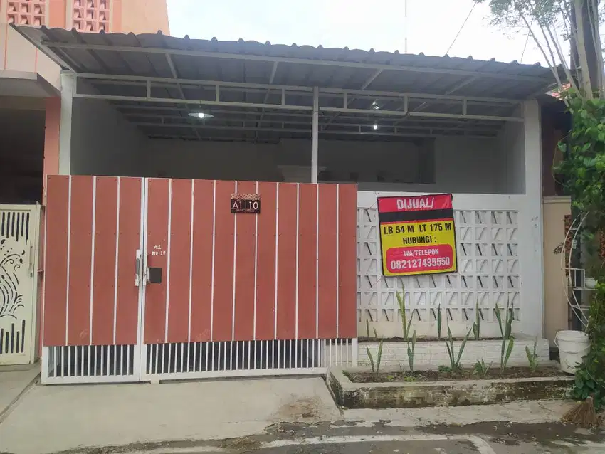 JUAL RUMAH LOKASI SANGAT STRATEGIS