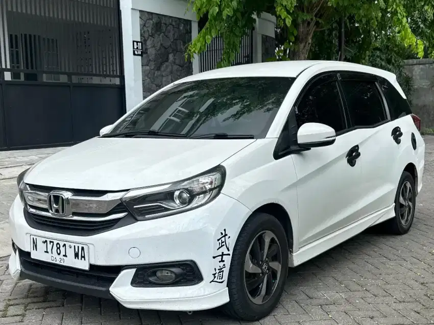 Honda Mobilio 1.5 E CVT 2019 Putih