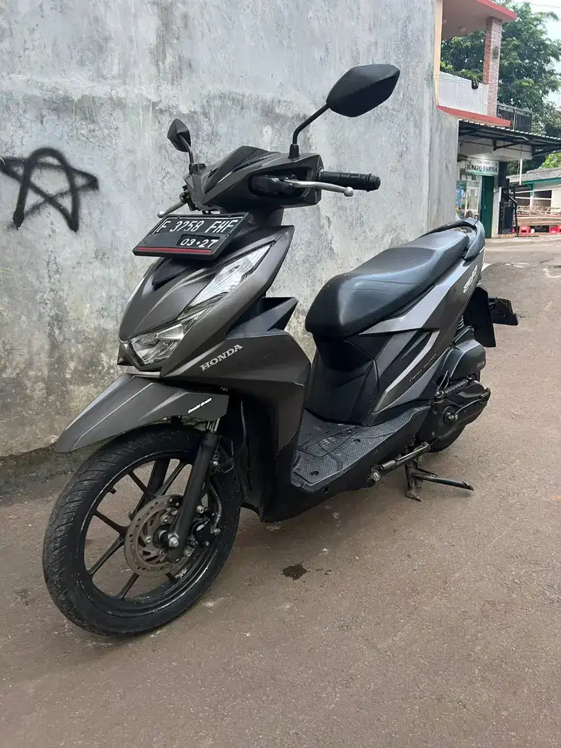 Jual/tt Honda beat deluxe THN 2022 Surat lengkap mesin jos