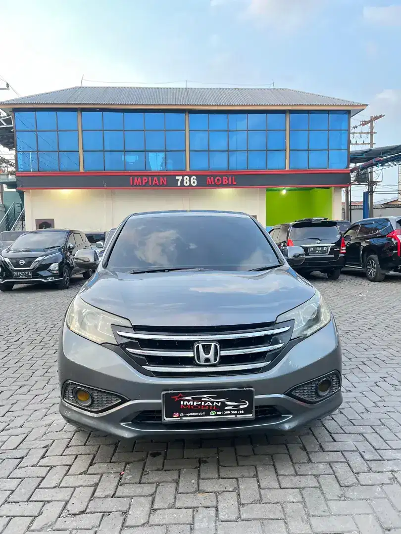 Honda CRV 2.0 A/T Abu 2013   city brio