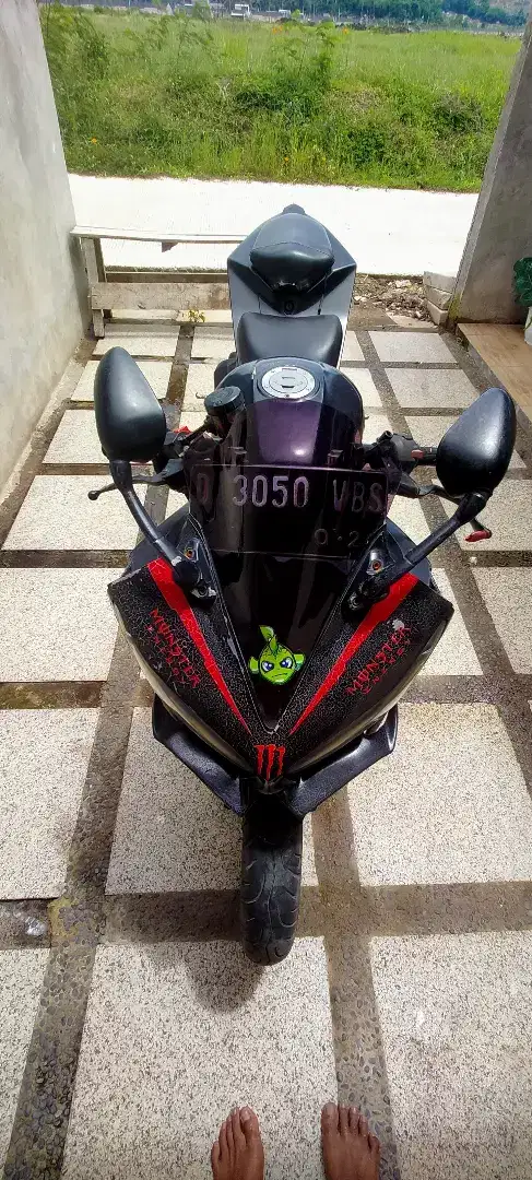 Yamaha R15 V2 tahun 2014