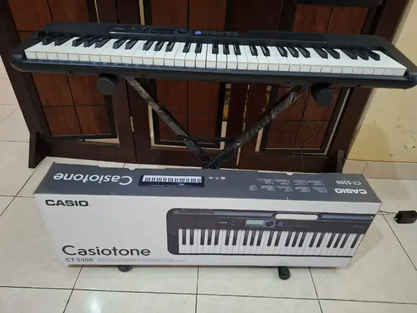 Keyboard CASIO Casiotone CT-S300 (Portable)