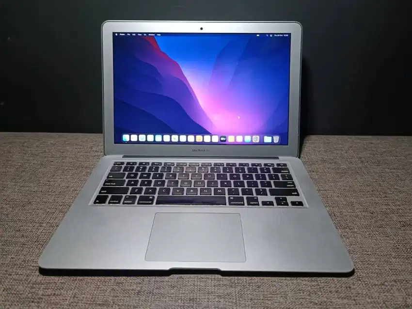 Macbook air 2017 13 i5 Ram 8Gb Ssd 128Gb