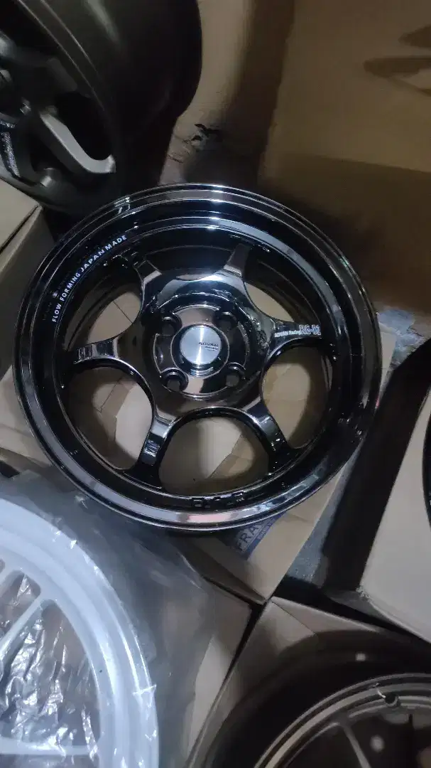 Velg baru racing variasi R15 blackchrome