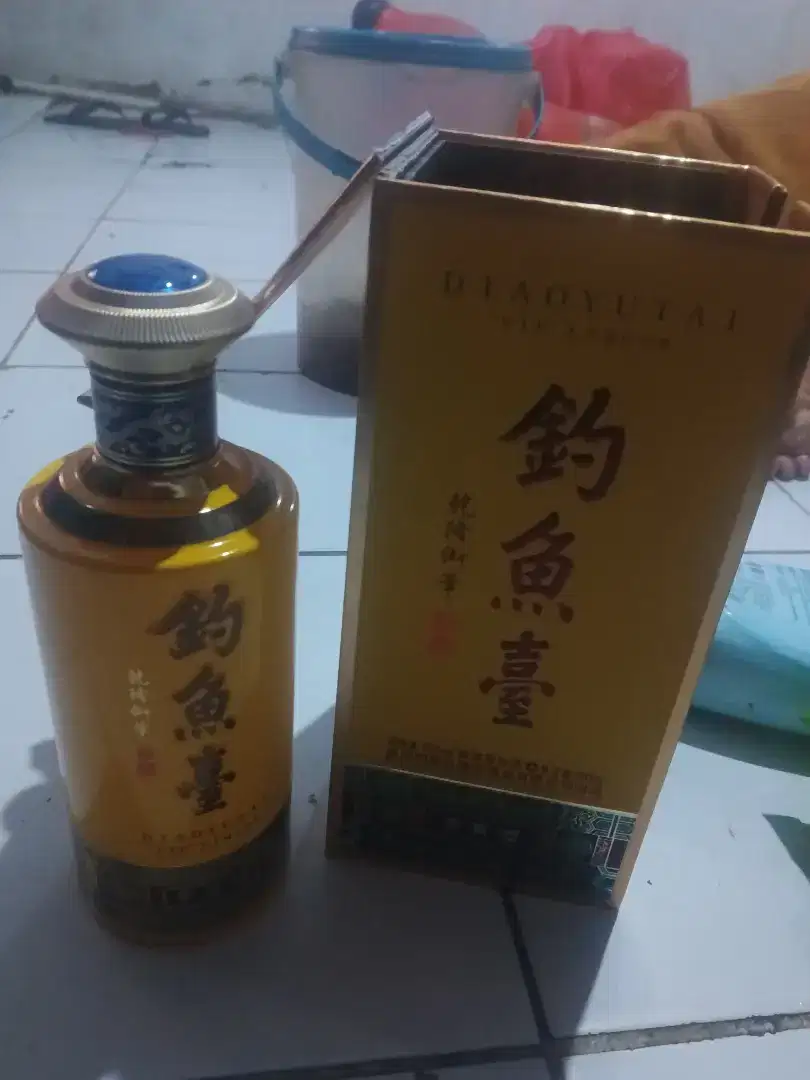 Botol bekas untuk pajangan