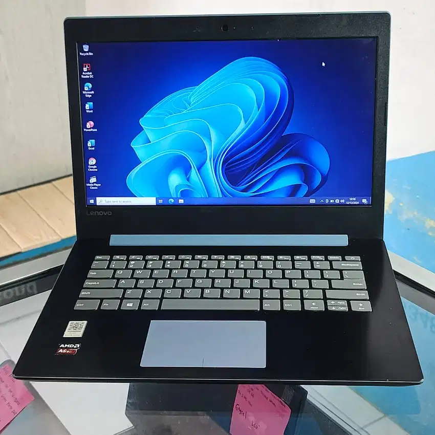 Laptop bekas murah mulus lenovo ideapad 320 AMD A9-9420 RAM 4GB