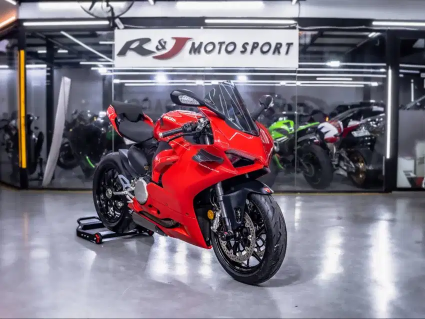 (BPKB & STNK) Ducati Panigale V2 Nik 2020 Akrapovic Best Price