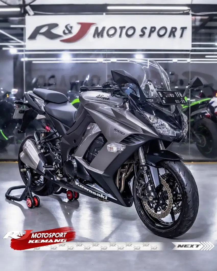 (BPKB & STNK) LIKE NEW Kawasaki Ninja 1000 Nik 2013 Best Price