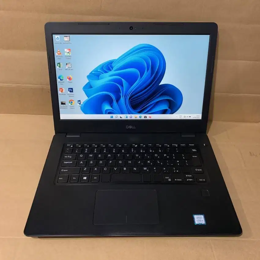 Laptop Murah Dell Latitude 3490 Core i5 GEN8 RAM 8/128GB M-RTV