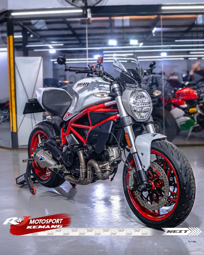 (BPKB & STNK) Ducati Monster 797 Nik 2017 Termignoni Like New!!