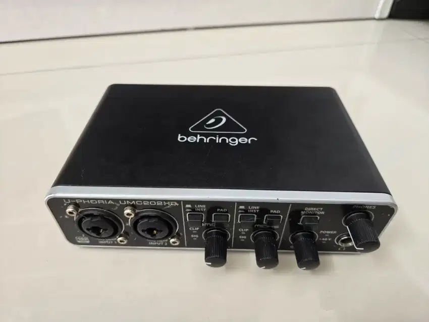 Sound card Behringer UMC202HD