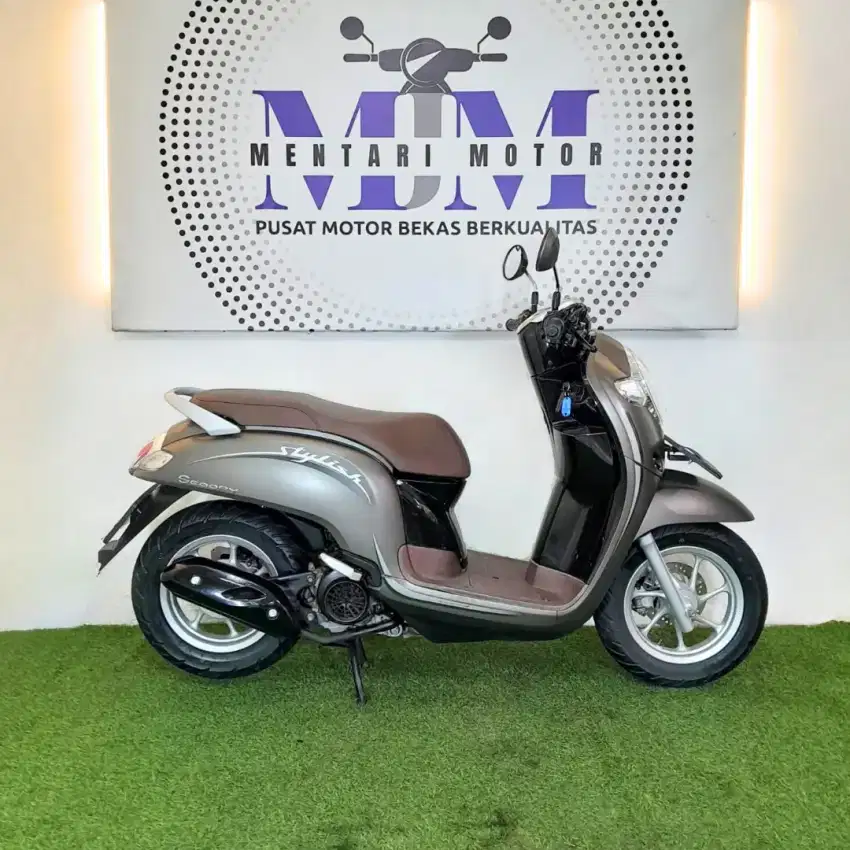 SCOOPY STYLISH 2020 (DP 500RB+ FREE BBN UNTUK KTP JAKARTA)CASH KREDIT