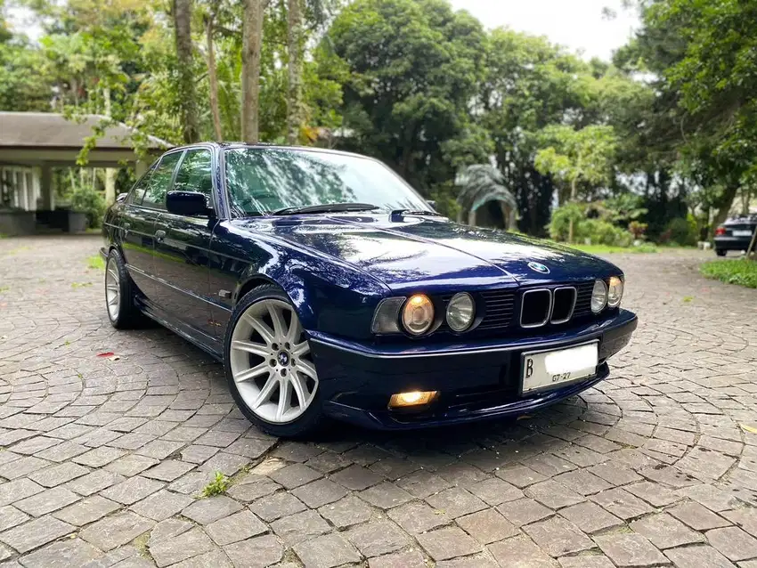 Bmw E34 520i M50 Vanos A/T 1994 Blue On Black