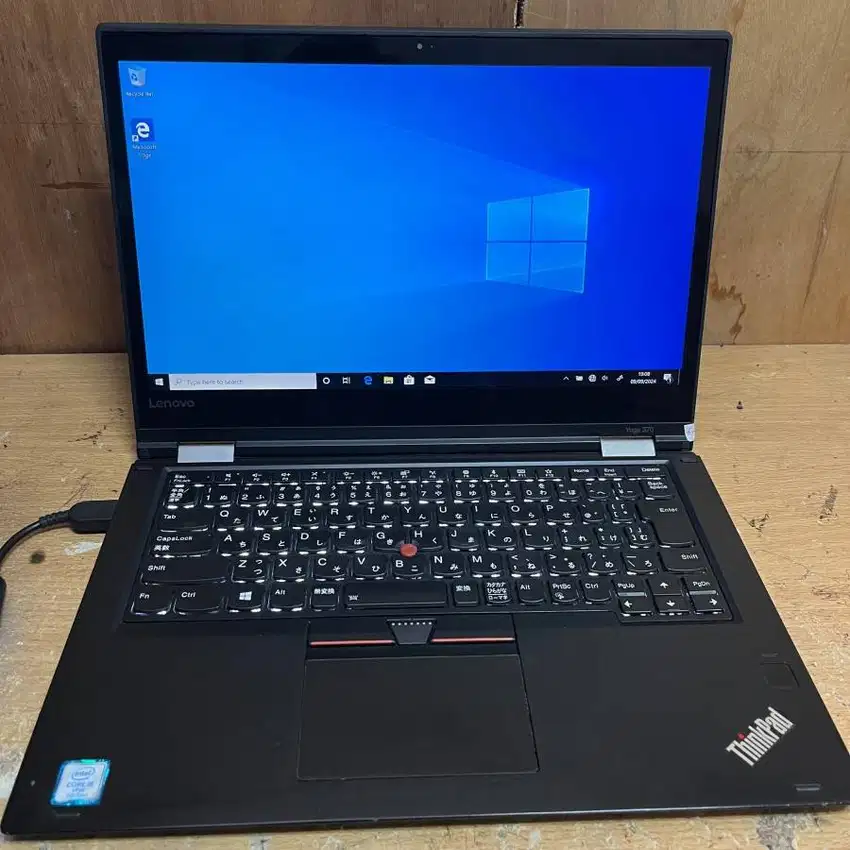 Laptop lenovo Yoga 370 core i5 gen 7 8GB/256GB 13,5 Touch  VR2/NK